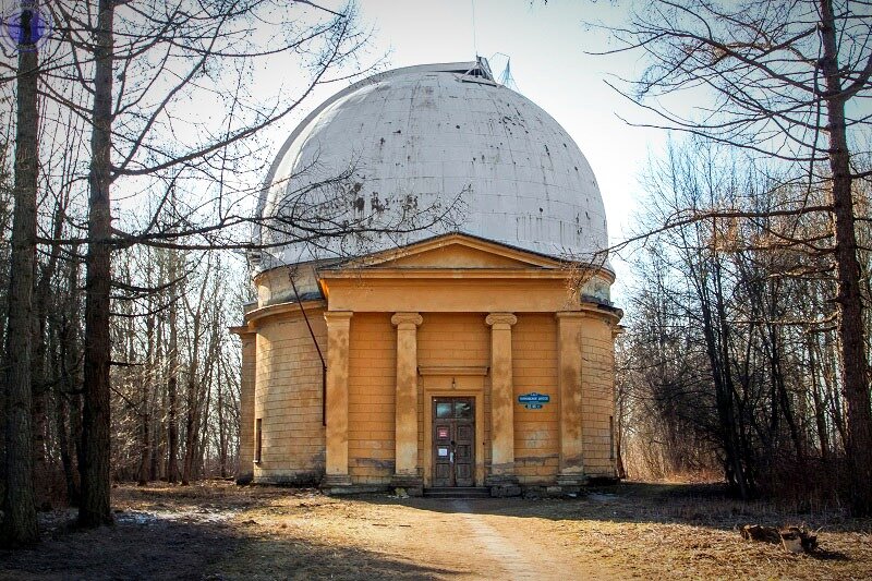 26-дюймовый телескоп Пулковской обсерватории, построенный в 1954 г. и дейтсвующий по сей день