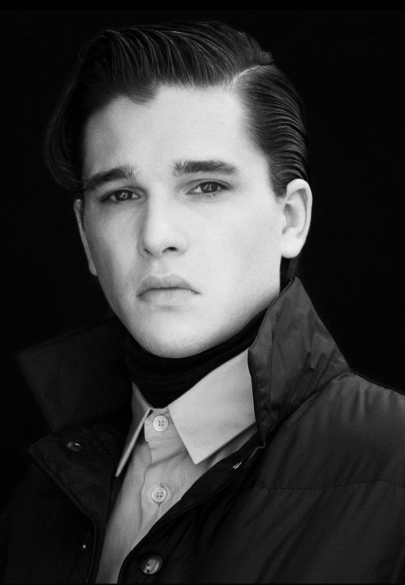 Молодой Кит Харингтон