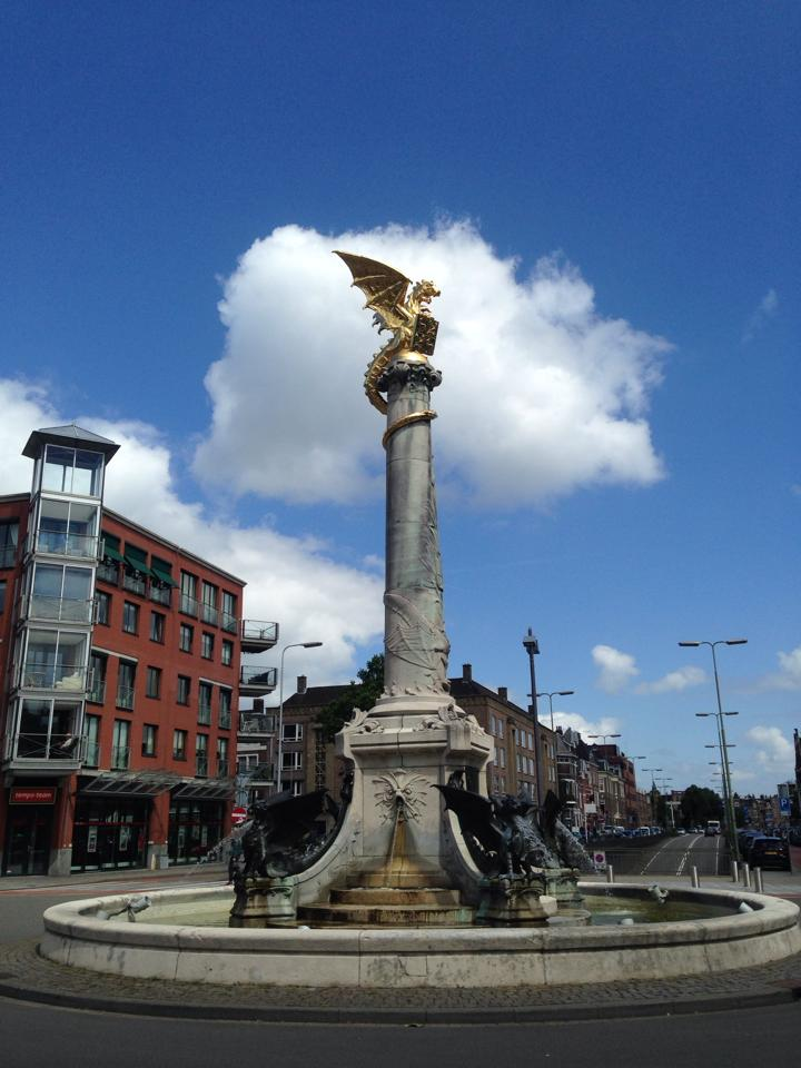 Фонтан Дракона. Собственное фото