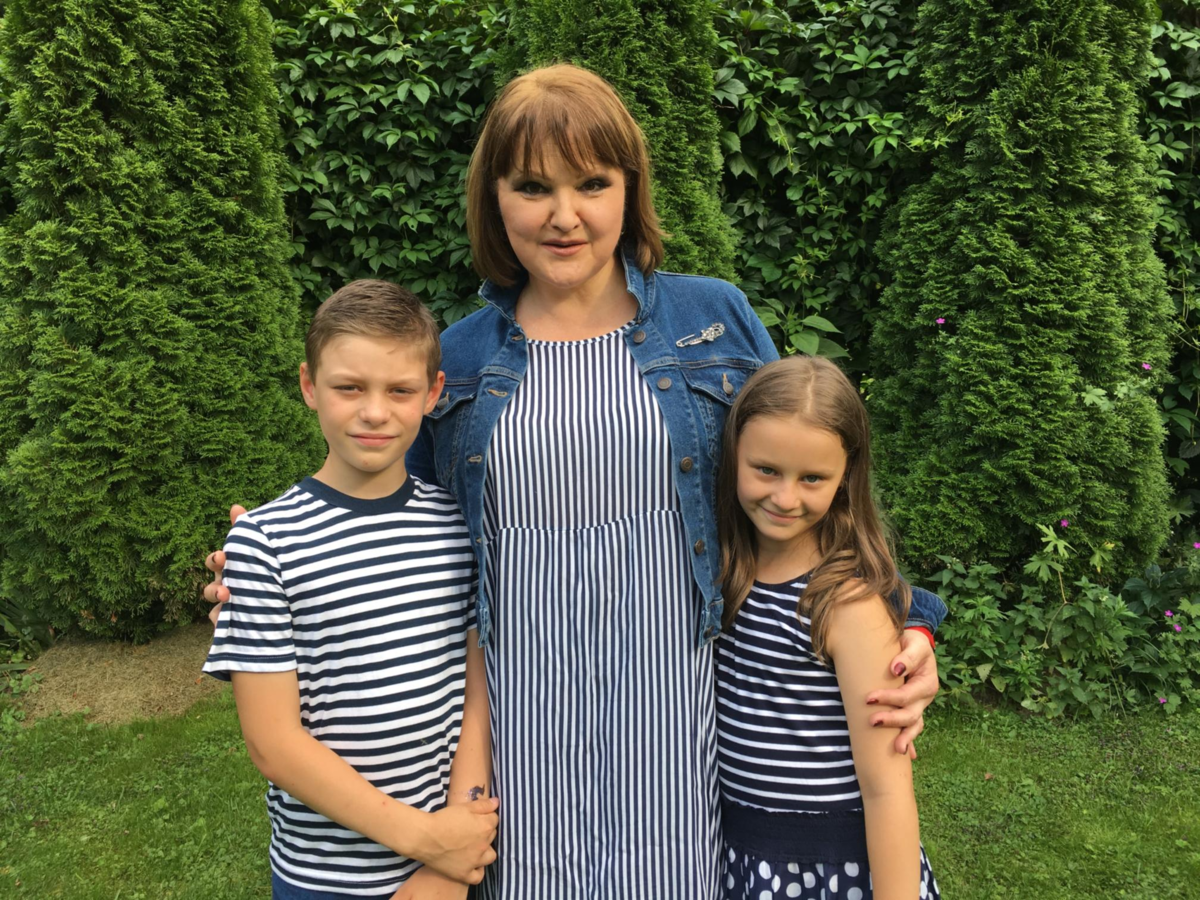 Суханкина маргарита дети сейчас 2022. Дети суханкиной фото сейчас. Дети маргариты суханкиной. Дети суханкиной фото сейчас. Маргарита суханкина дети сейчас 2023.