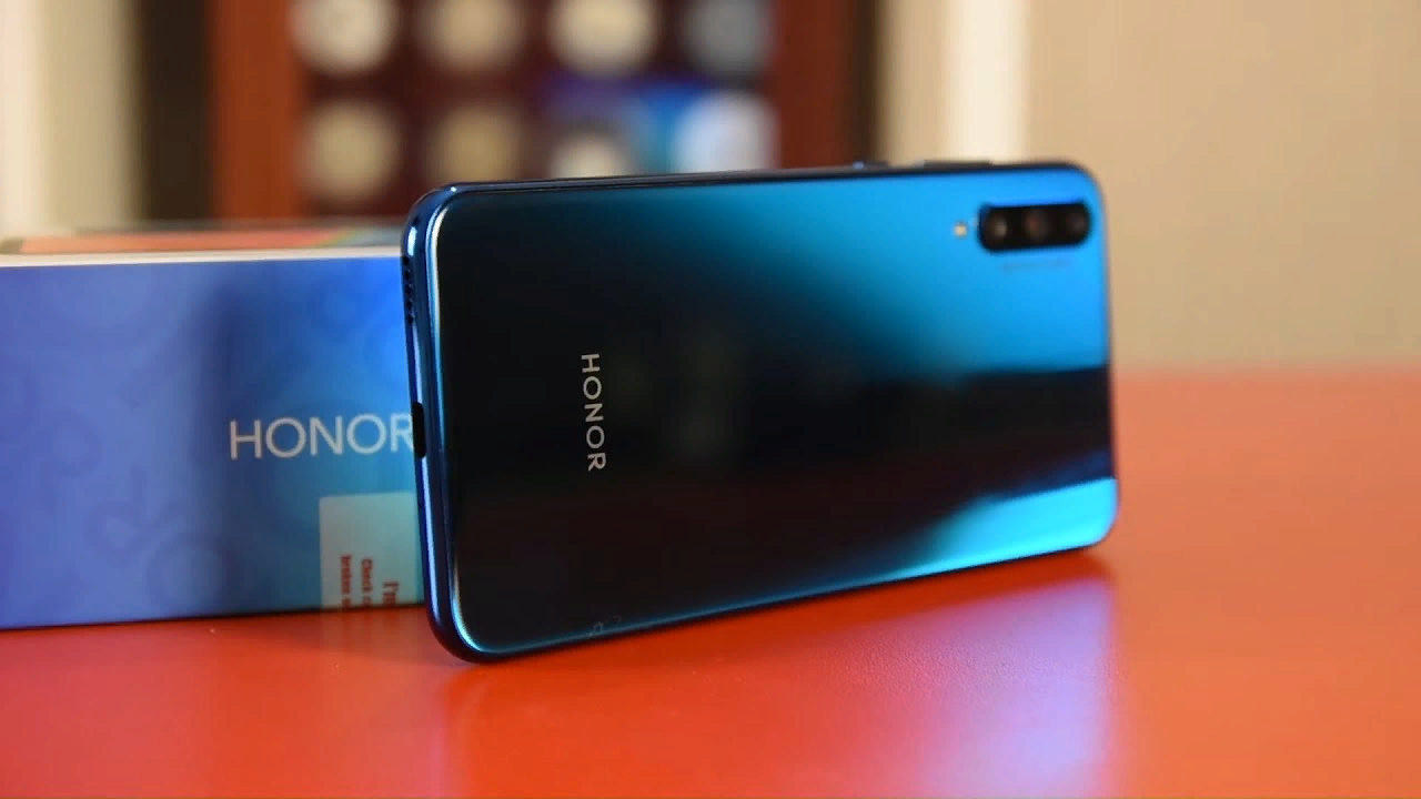 Новый бюджетник от Honor 