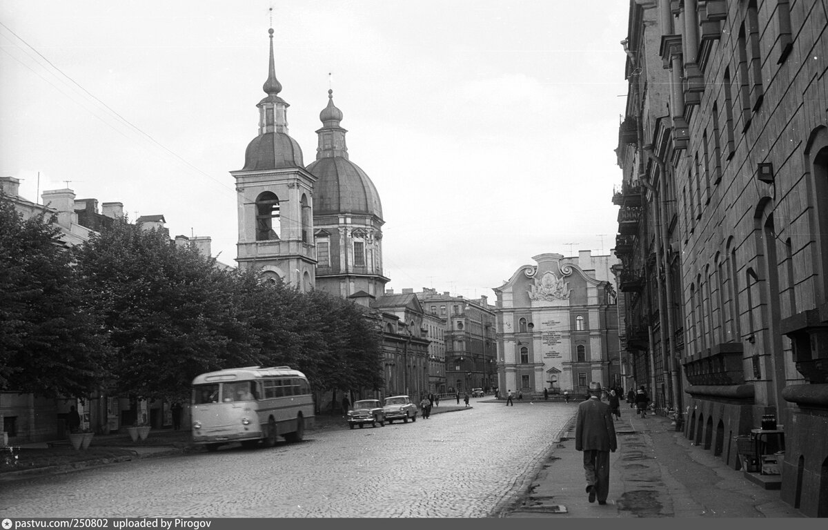 Санкт-Петербург тогда и сейчас (10 сравнительных фотографий как было в  прошлом и стало в настоящем) | Путешествия и всего по чуть-чуть | Дзен