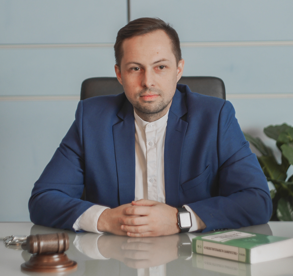 Юрист по долгам и банкротству Сергей Кузнецов