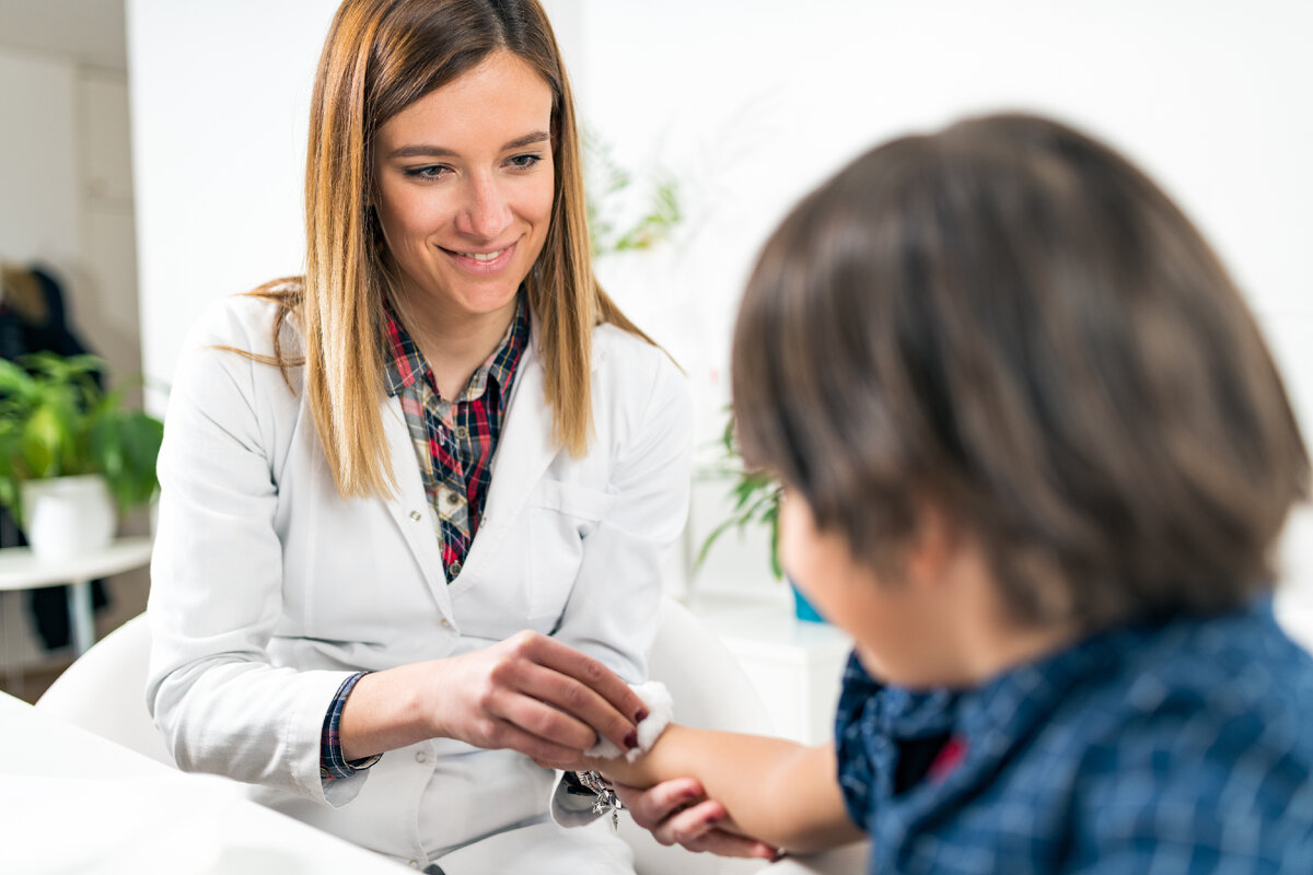 ЧТО ЛЕЧИТ ВРАЧ ИММУНОЛОГ?