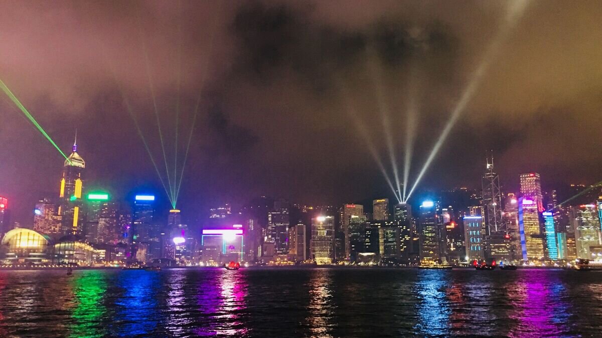    Симфония огней в ГонконгеCC BY-SA 4.0 / Krimuk2.0 /