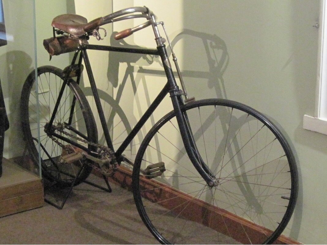                                                          Велосипед Льва Толстого