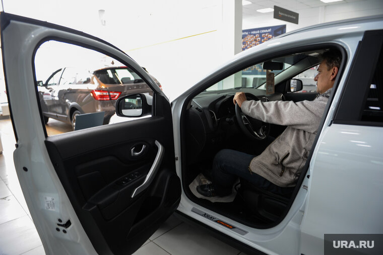    В 2023 году будет возобновлено производство Lada Vesta NG, сообщает газета «Известия»