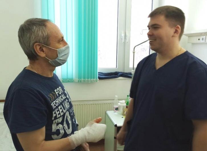    Югорчанин покормил собаку и остался без пальца