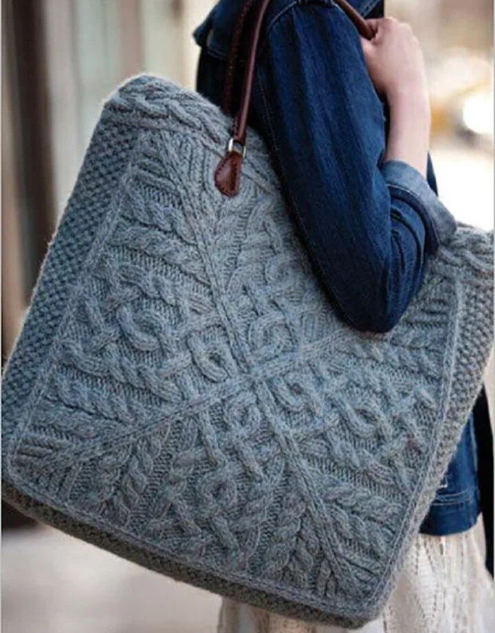 Вязаная сумка из 4-х деталей. 