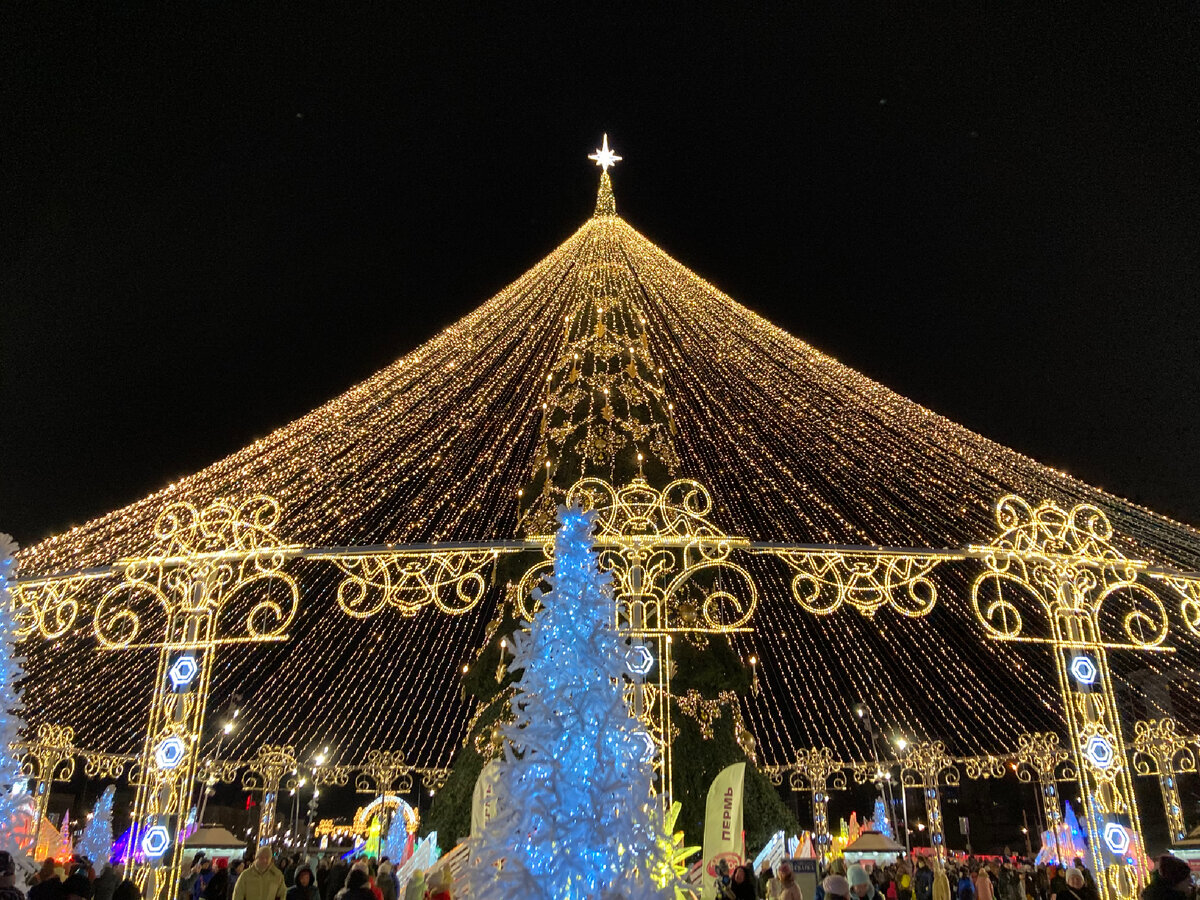 Наша елка, только поближе 