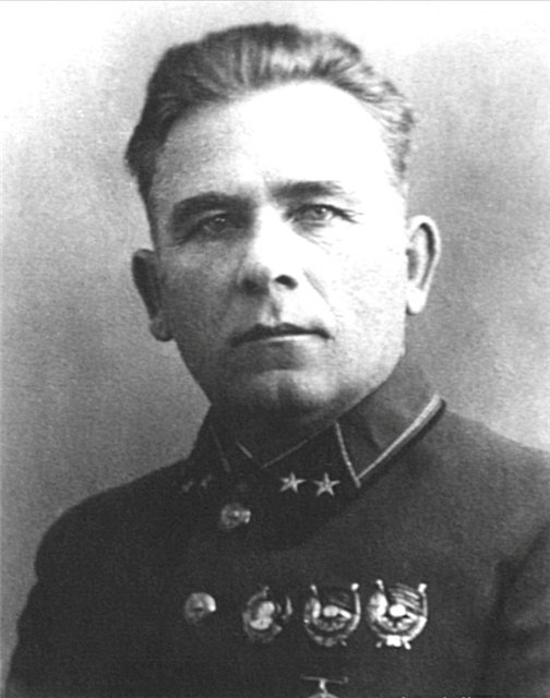 Понеделин, Павел Григорьевич