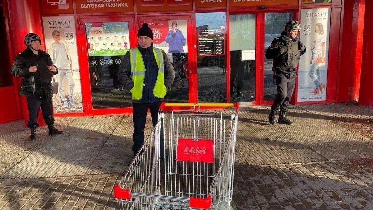 В Москву, в Кремль: жители Ижевска едут в столицу, чтоб остановить военный  завод | НОВЫЕ ИЗВЕСТИЯ | Дзен