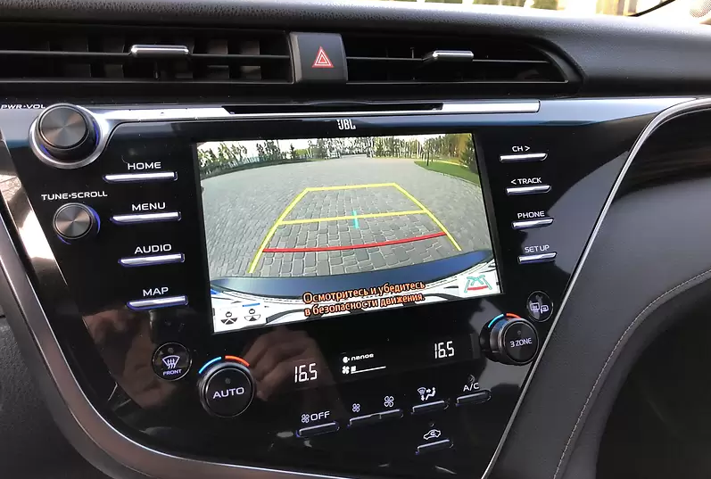 Камера может включаться через раз либо не включаться вовсе.