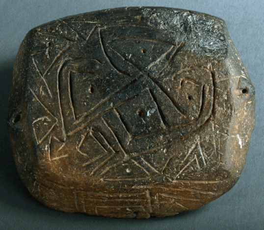 Артефакт из Градешница с древнейшей  в мире письменности (возрастом более 7000 лет), которую П.Серафимов успел прочитать, используя письменности болгар с разных эпохах