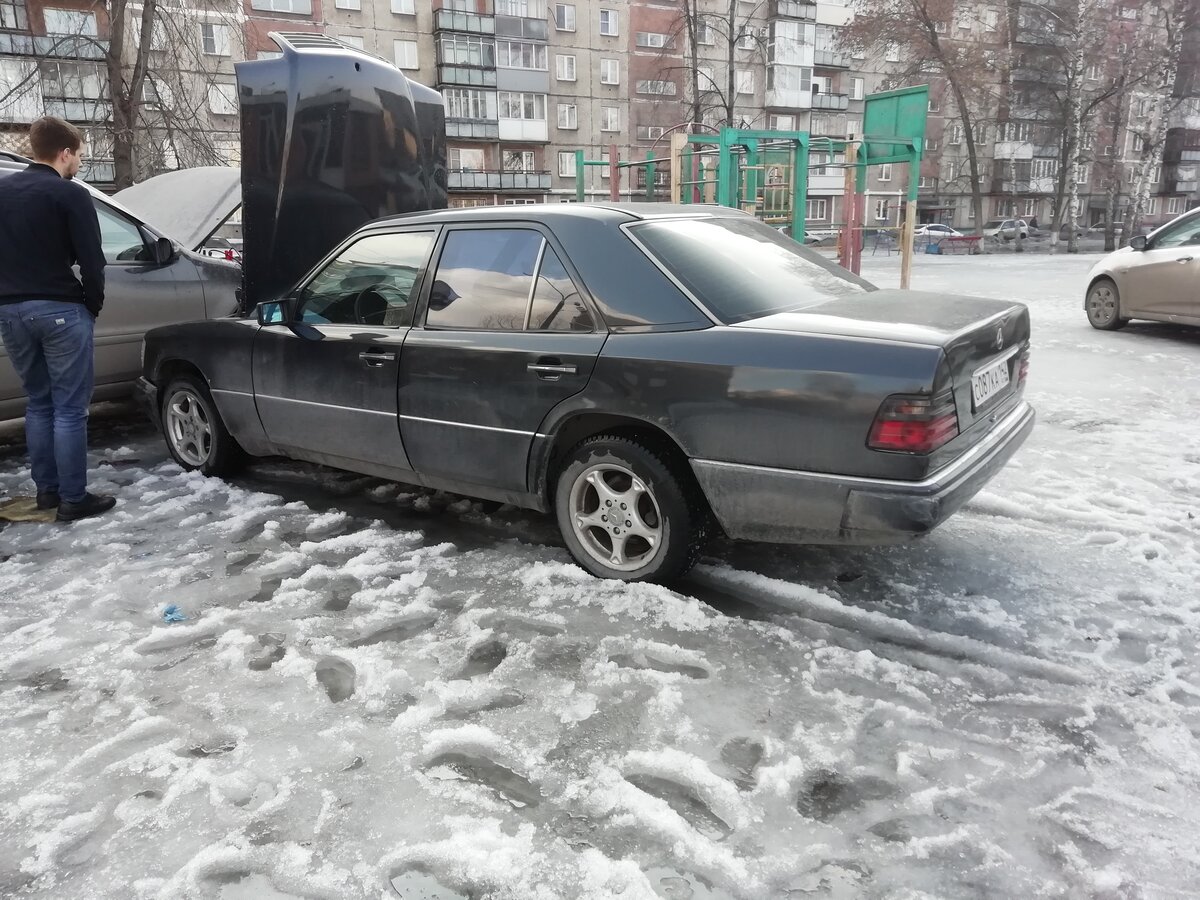 Самая первая фотография.