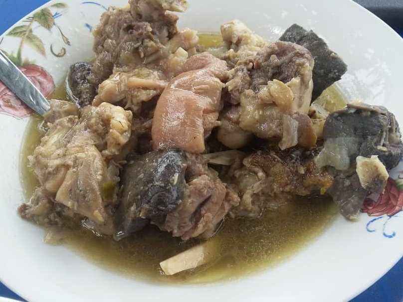 Мясо обезьяны в бульоне