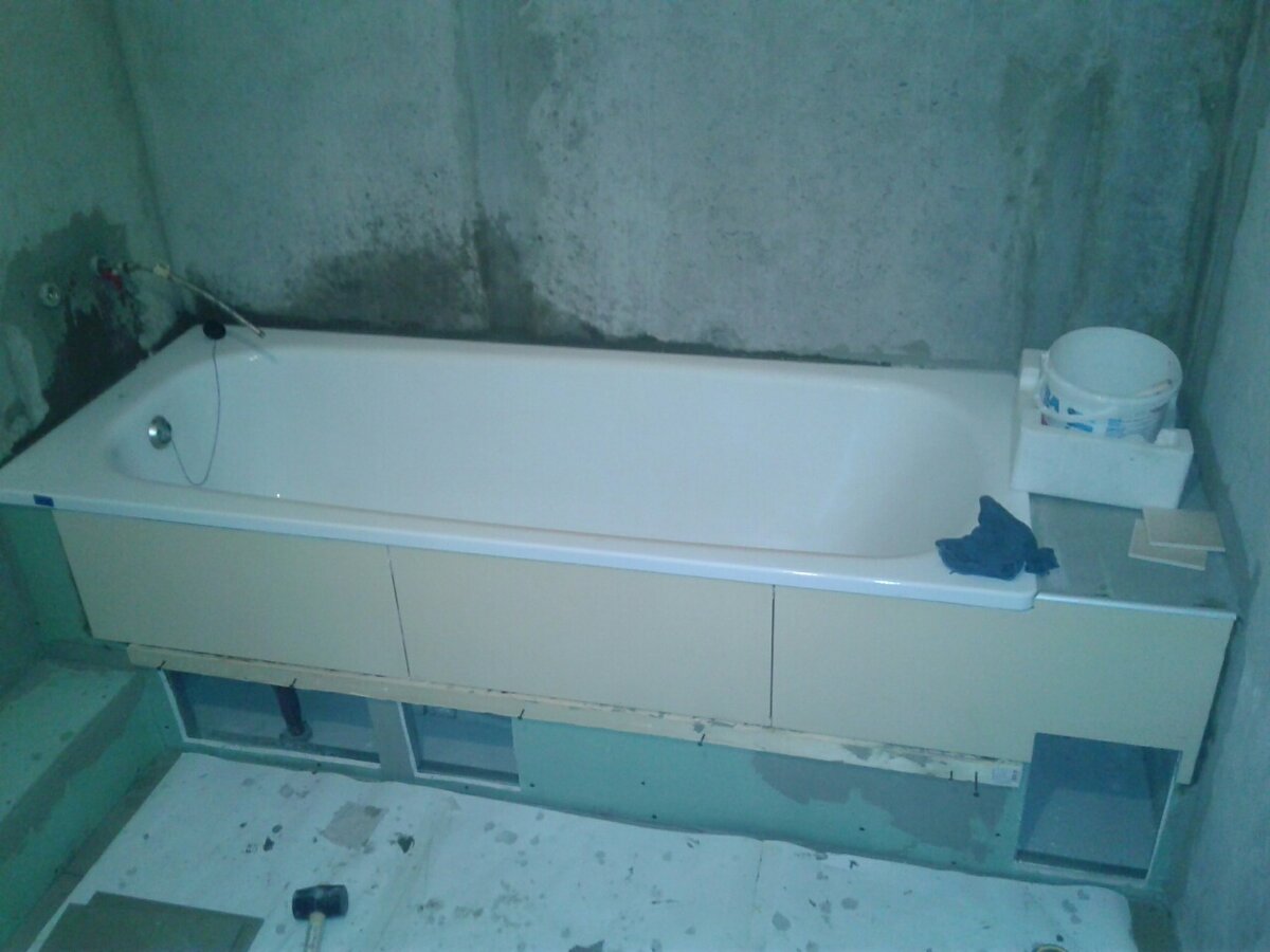 Обшивка плиткой ванны