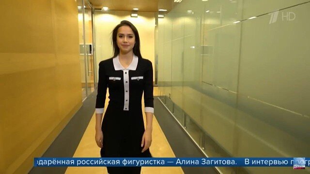 Алина идет давать интервью Первому каналу