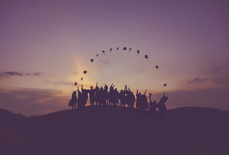 Дзен-канал Много Работы поможет найти лучшую вакансию