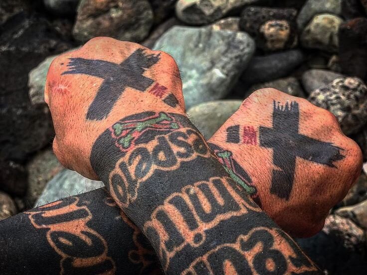 Татуировка - символика движения 