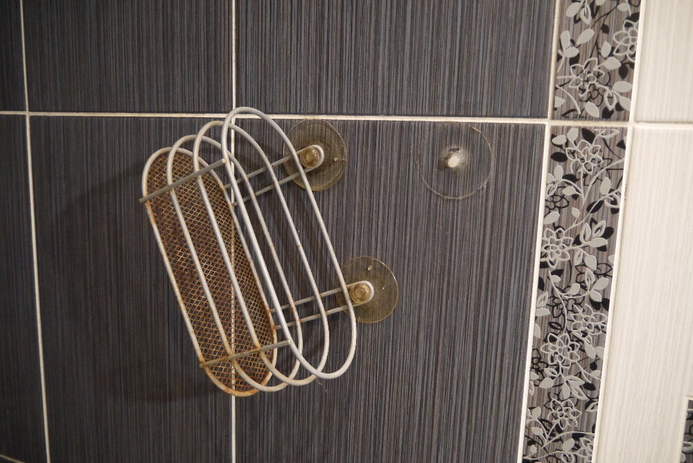 Полочка на присосках