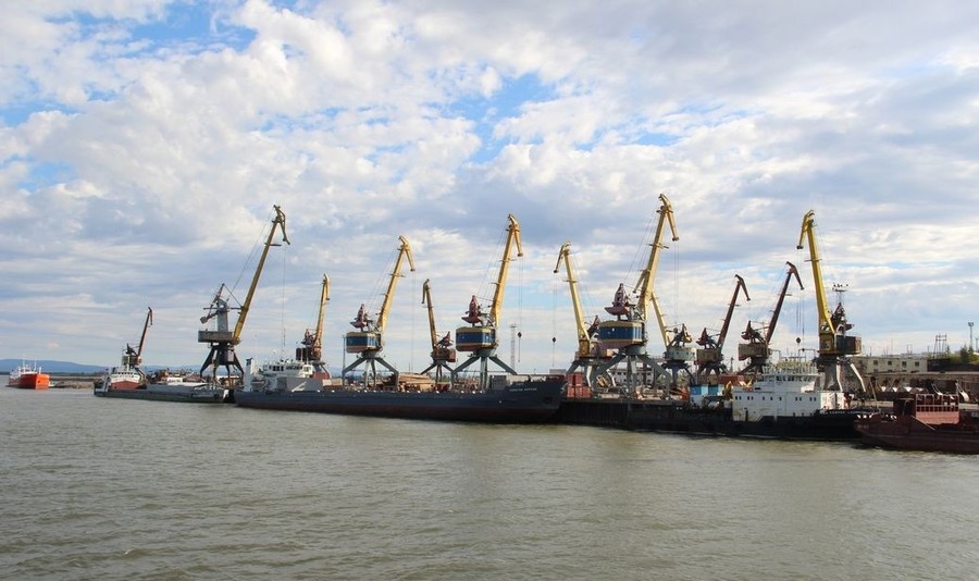 порт Зелёный Мыс.  Фото из официального сайта