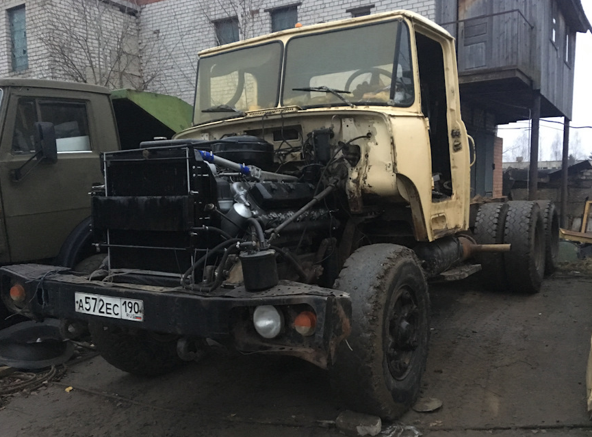 (промежуточный ремонт КрАЗ-6510, впереди еще много работы)
