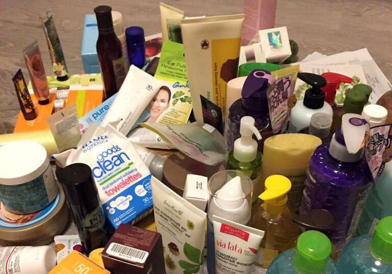 магазин в каждом доме. шоп что за магазин. магазин молоток киров. необычное торговое оборудование косметики в италии. продукция магазина амбар в крыму.