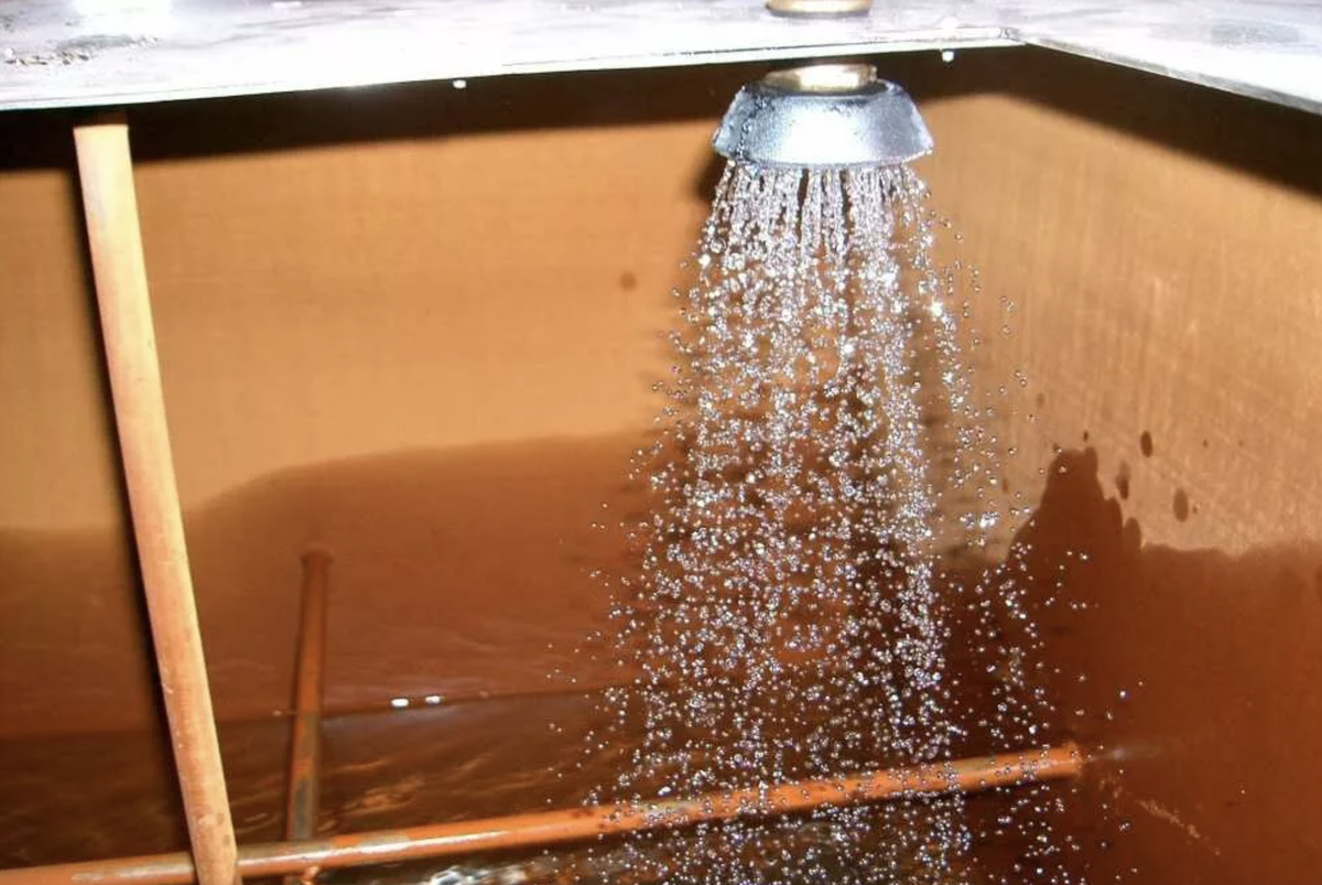 Как очистить воду из скважины от железа