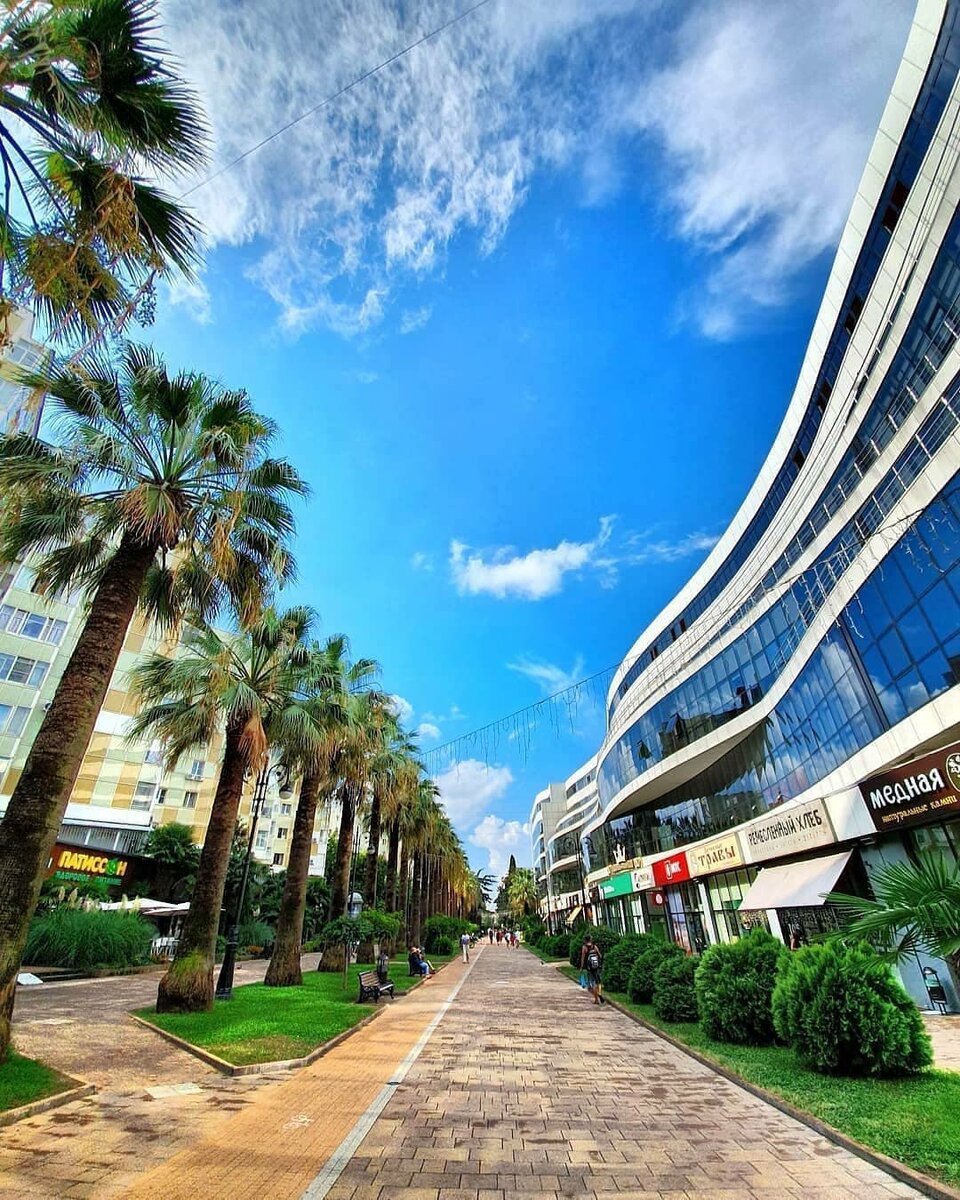 Центр Сочи. Навагинская улица