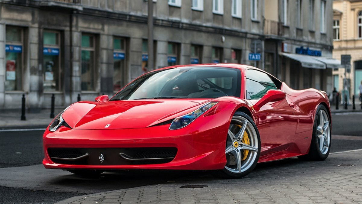 Ferrari 458 Italia