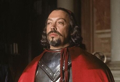Тим Карри в роли Ришелье из фильма «Три мушкетера» 1993 года. Вообще-то я предпочитаю другие киновоплощения, но должны же обложки статей про Ришелье как-то отличаться друг от друга?)) 