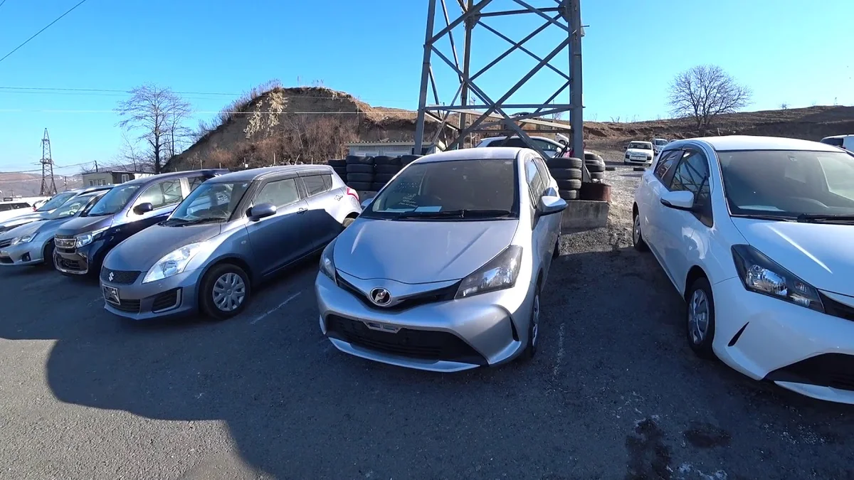 Авторынок во Владивостоке. Источник яндекс картинки.