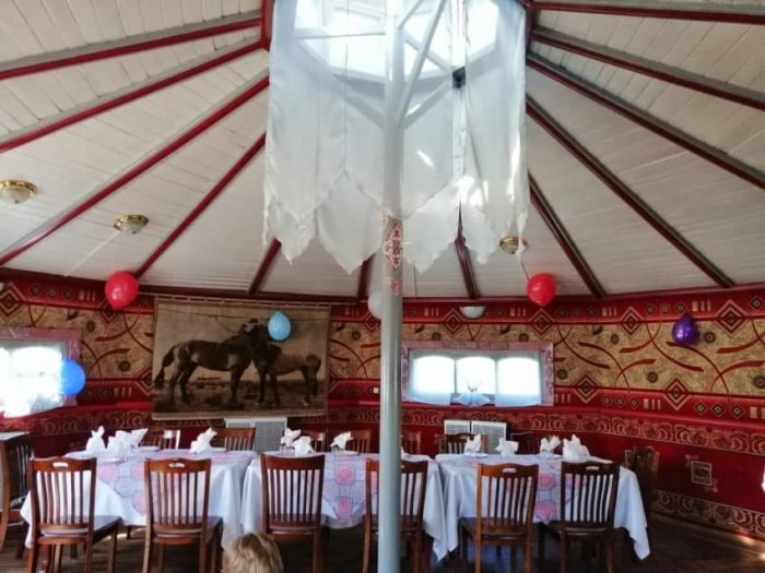 В Забайкалье много кафе и ресторанов национальной кухни. На форуме владельцам расскажут, как сделать их направление максимально удобным и интересным для туризма. 