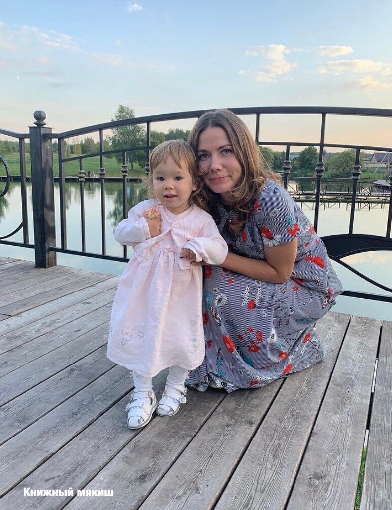 Не совсем рождественское фото, но отражает преемственность детских и взрослых впечатлений:)