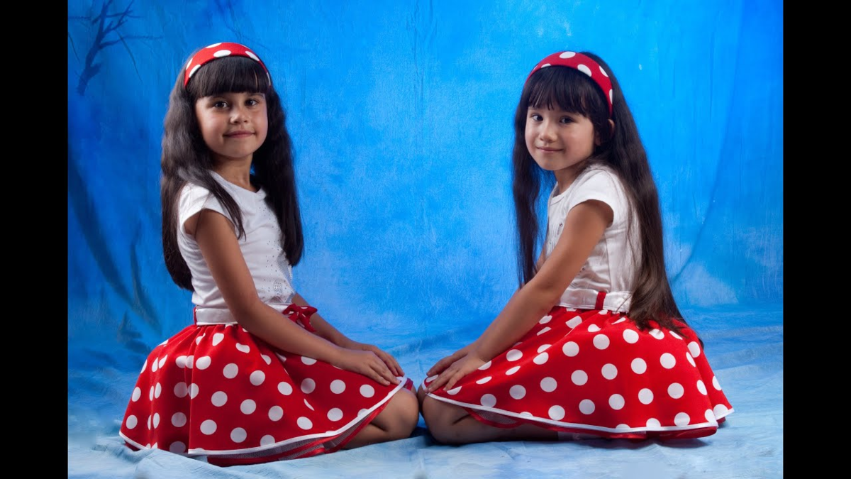 Диана Анкудинова и Диана Кузьмина. Дуэт "Малинки" или Диана большая и Диана маленькая.