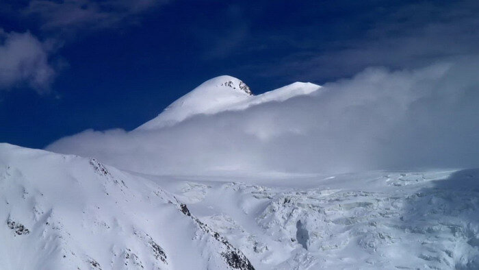 Казбек (5033). Вид с перевала Геолог