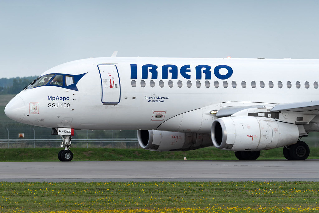 Ssj 100 ираэро схема салона