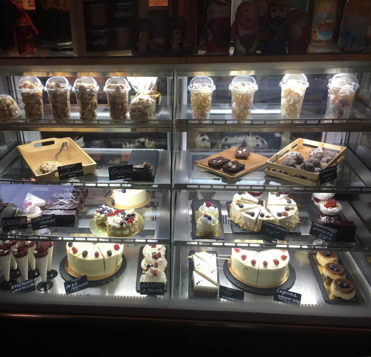 Основное преимущество работы официантом :)