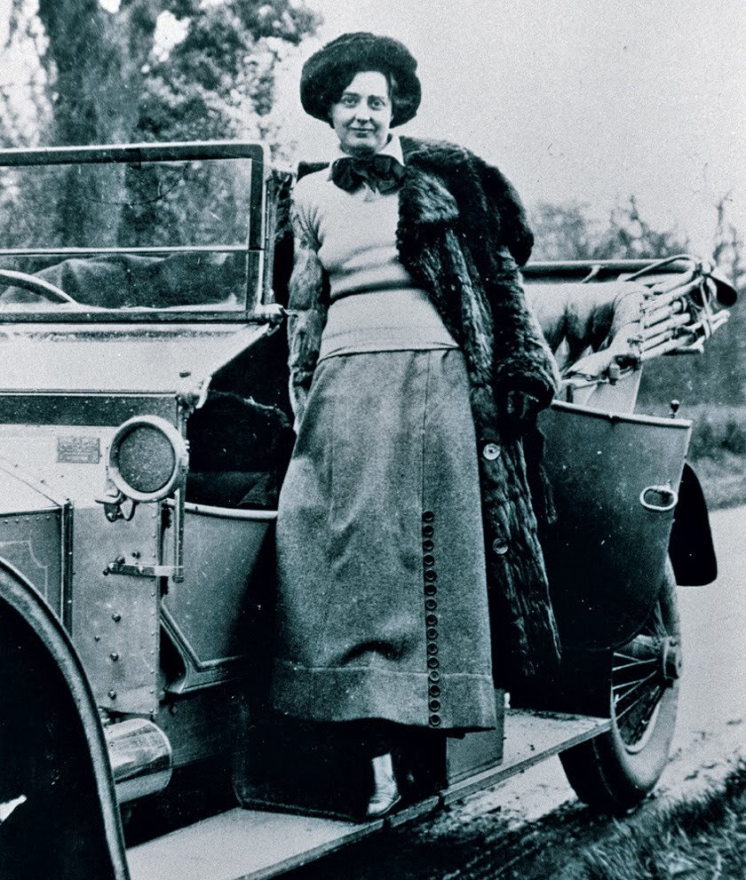 Элеанор Веласко Торнтон