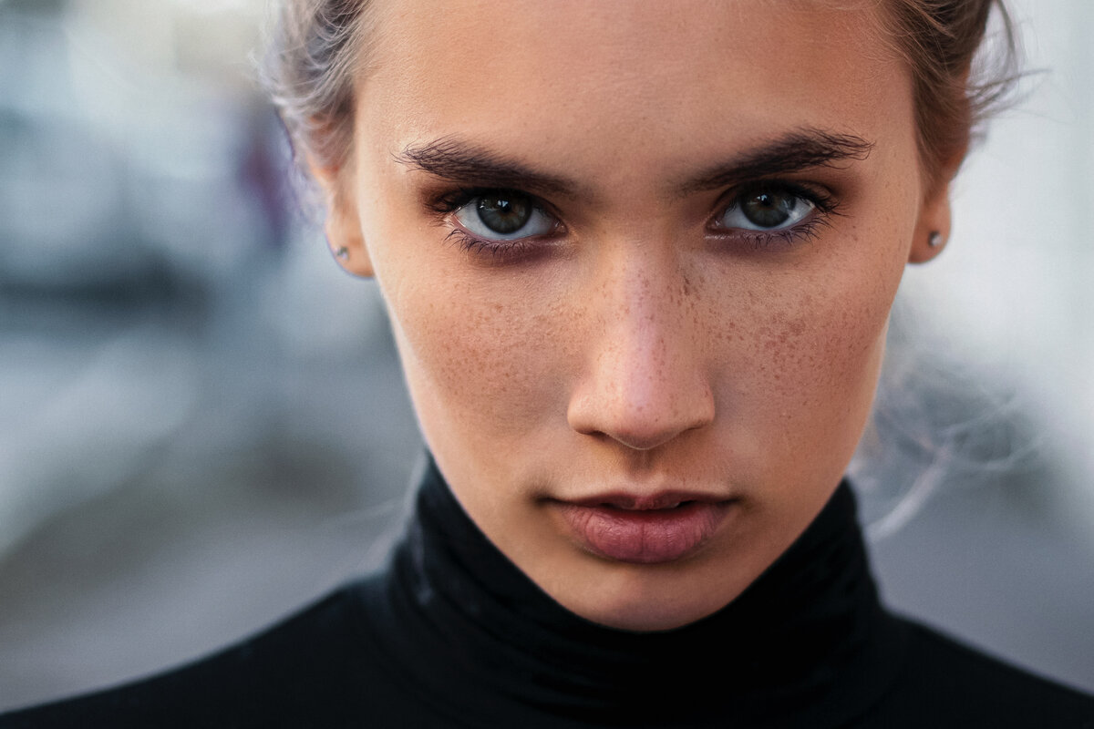 "Семейный секрет Горюновых", Екатерина Широкова. Фото Andrey Zvyagintsev Unsplash