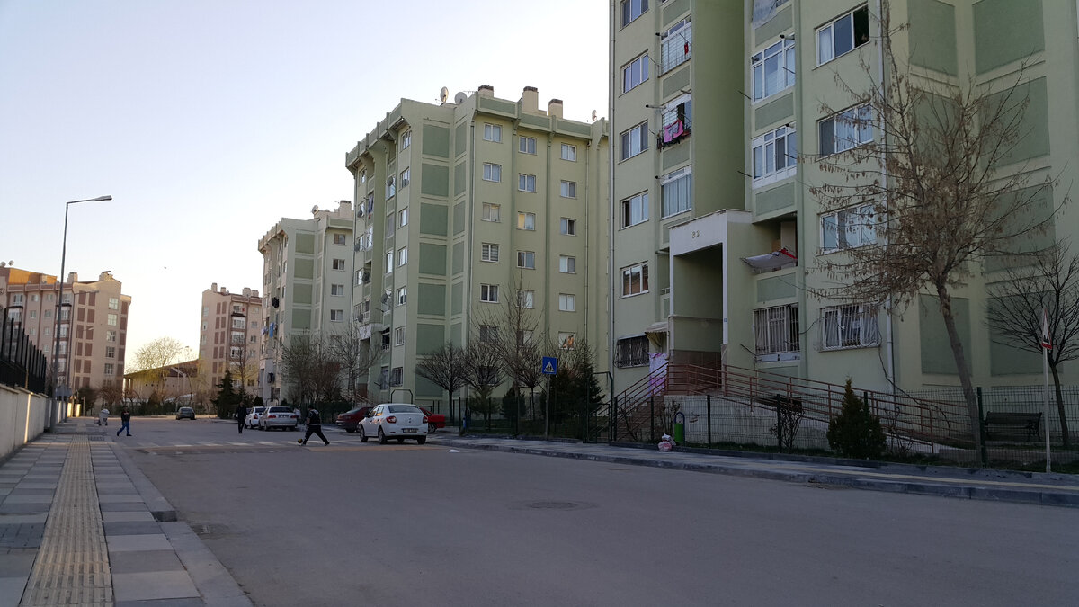Удобно, когда остановка рядом с домом