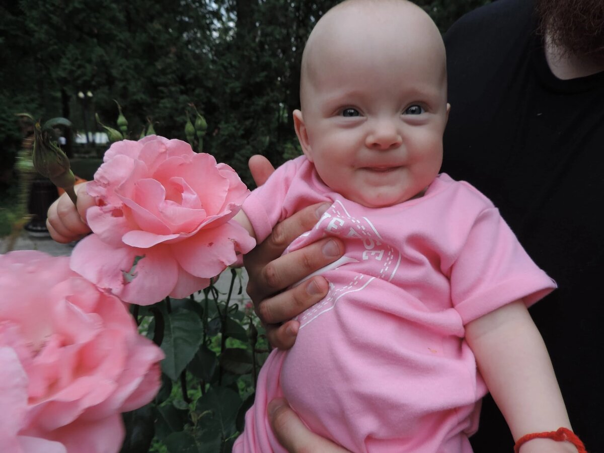 Настя 10 месяцев