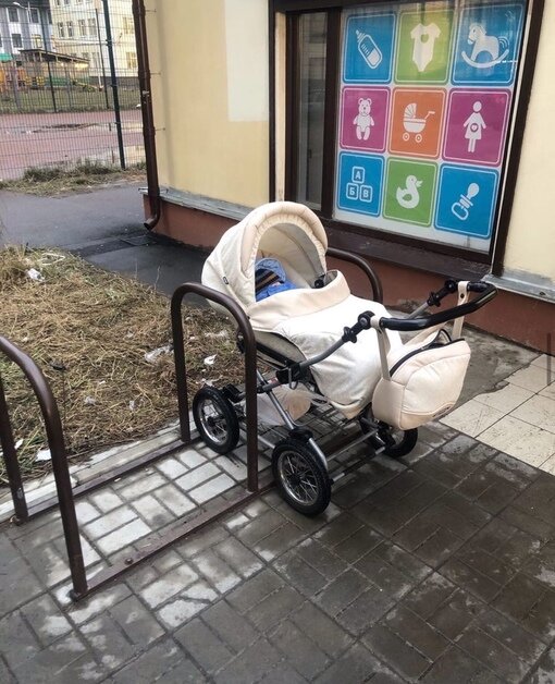 Что делать, если не пускают с коляской в общественное место. Нормы, на которые может опираться мама