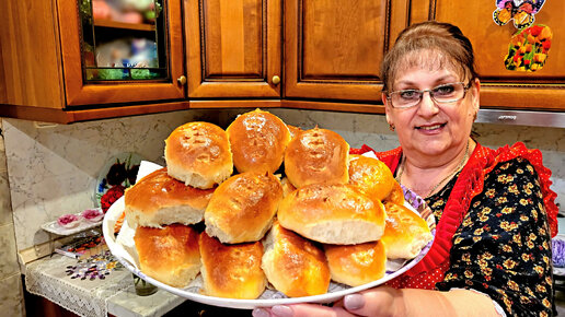 Пирожки с яблоками, корицей и медом