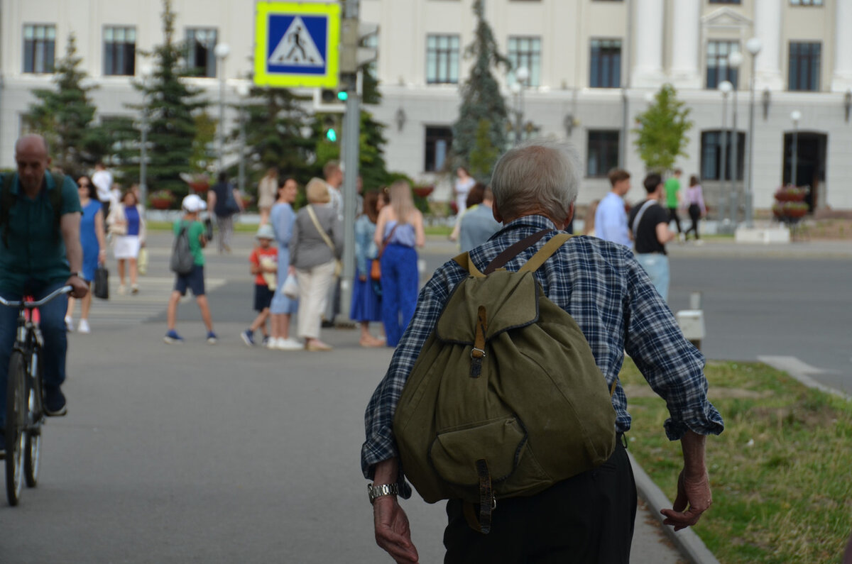 Как не потерять пенсию. Пенсионеры. Мошенники и пенсионеры. Обманутые пенсионеры. Пенсионные мошенники.