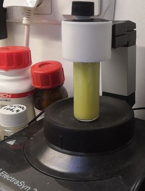 Установка для получения целевых азотсодержащих соединений. Источник: Леонид Ферштат