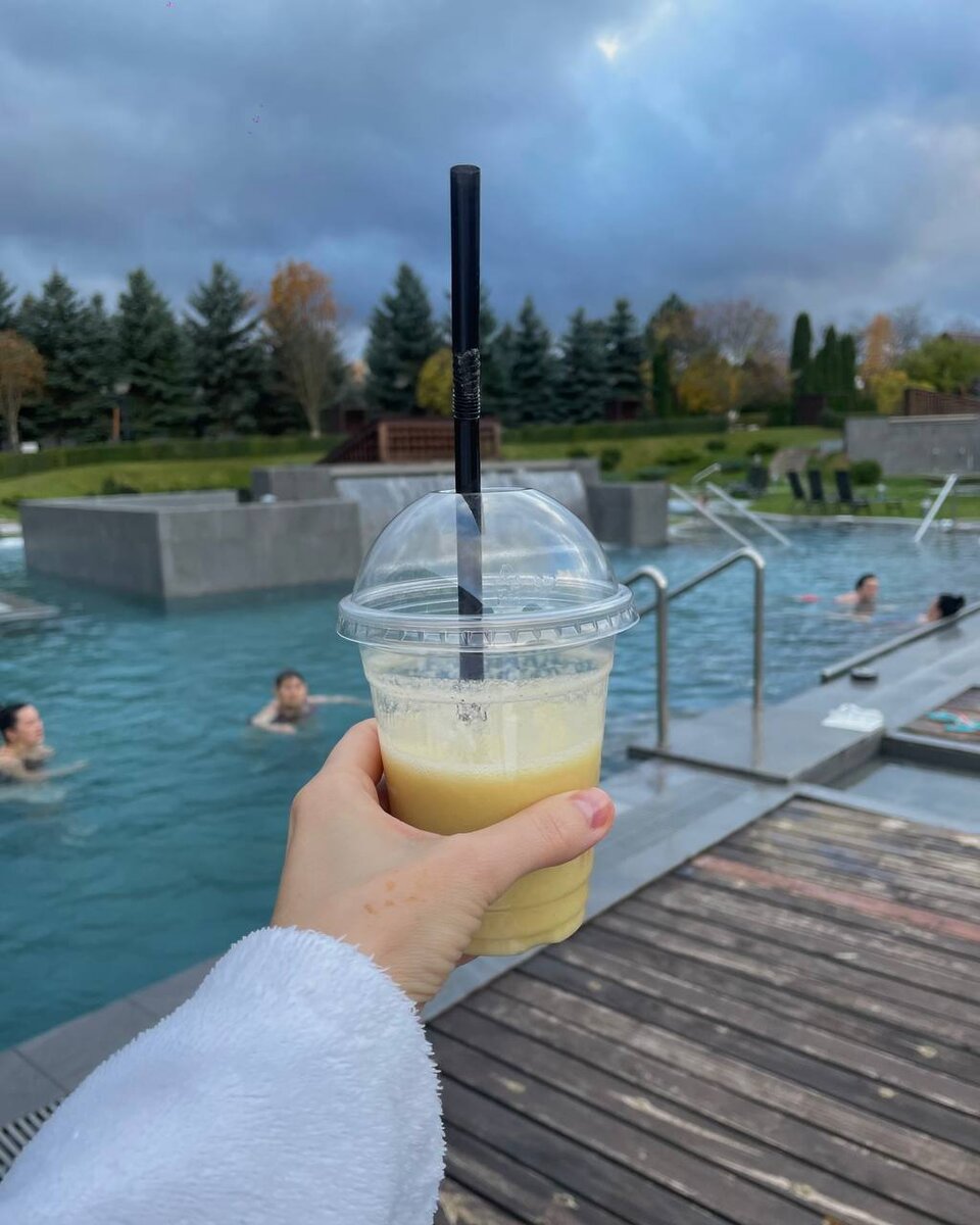 SPA "Итальянские термы". На мой взгляд просто потрясающее место с подогреваемыми бассейнами с минеральной водой на открытом воздухе