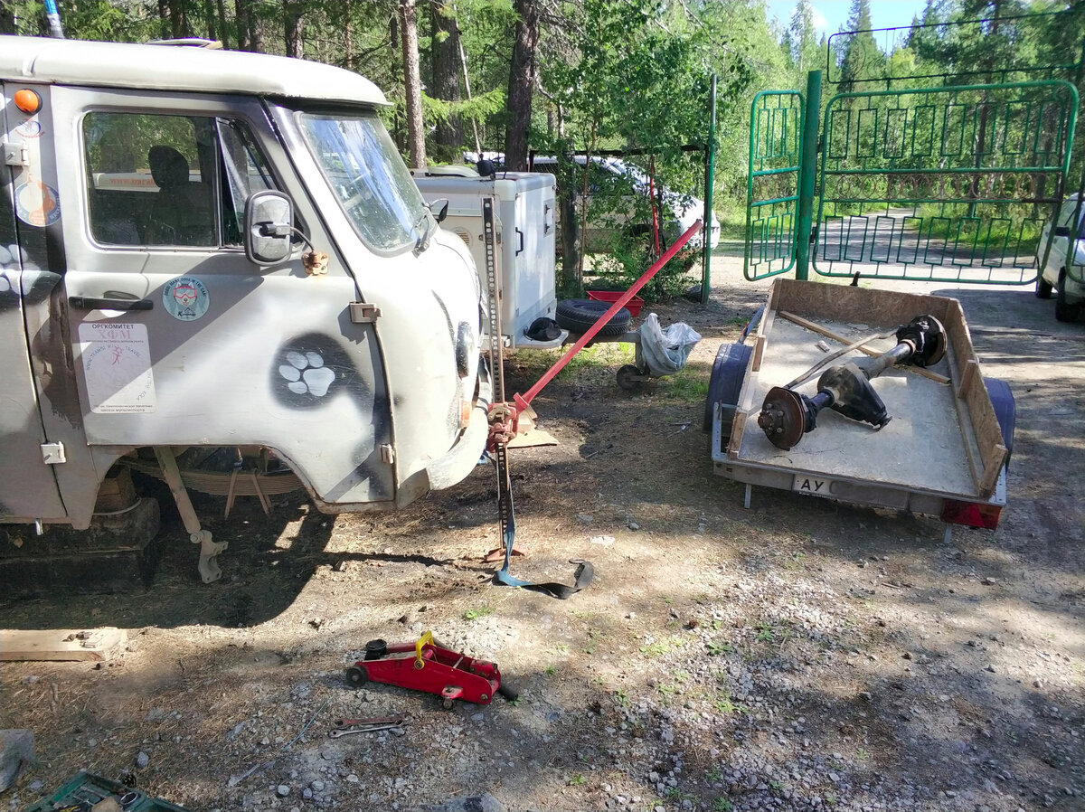 Тимкен вынули, спайсер привезли.