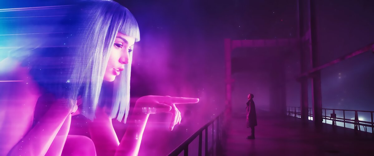 Кадр из фильма "Бегущий по лезвию 2049", реж. Дени Вильнёв (2017).